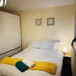 Cozy Stylish House Near Piccadilly Station, Etihad Stadium With Parking, Garden And 900Mb Wifi