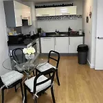 Cosy & Sweet, 1Bd Spacious By Media City