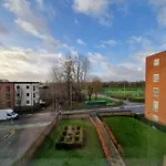 Apartment 20 Min Walk From Manchester City Centre