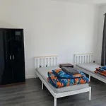 Morden Apartment In City Centre