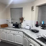 New Manchester Getaway Home - Free Gated Parking With Fob
