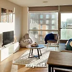 Modern Aesthetic Cosy Apartment Near City Centre