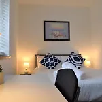 Modern & Central Home 2Bd Flat! - Manchester!