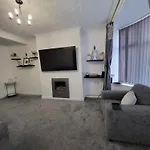 Serene 3Br Home With Free Parking