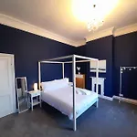 Chic 5 Double Bedroom House - 15 Min To Manchester