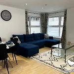 Spacious Luxury Apartment In Mcr City Centre