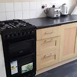 Bird Song Guest House Old Trafford