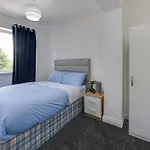 Remarkable 3-Bed House In Middleton Manchester