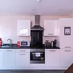 Modern Manchester 1 Bed Apartment