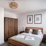 Stayzeni, Alexandra Rise Manchester Super 1 Bed