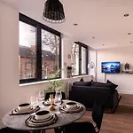 Stayzeni, Alexandra Rise Manchester Sleek 1 Bed