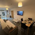 Ao Arena Flat Manchester, With Parking