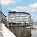 Stylish Mediacity 2Bed, Sleeps 6, Amazing Views