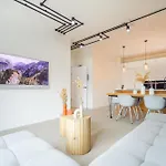 Scandinavian By The Heim Residences