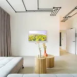 Scandinavian By The Heim Residences