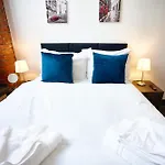 The Larimar Suite