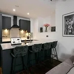 Cavern By The Heim Residences