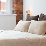 Boutique City Centre Apartment