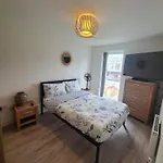 Lovely New Home In Manchester Close To Manchester City Fc