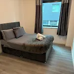 Modern Smart 2 Bedroom Apartment Central Manchester