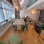 Luxury Piccadilly Duplex Flat By City Superhost