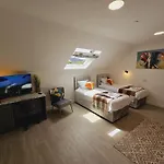 Studio 57 Humphrey Road - Jcs Property