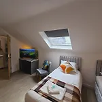 Studio 57 Humphrey Road - Jcs Property