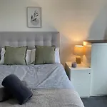 Cosy 2-Bed House In Ancoats Manchester!