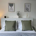 Cosy 2-Bed House In Ancoats Manchester!