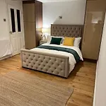 Entire Studio Flat