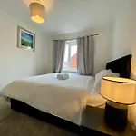 Uniquejoe Properties - 3 Bedroom
