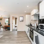 Modern 2Bed In Manchester