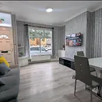 Beautiful 2 Bed 1 Bath Home