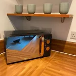2 Bedroom 2 Bathroom City Centre Apartment