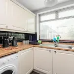 Manchester Business And Leisure Home With Free Parking