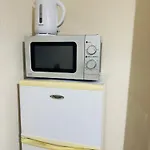 Double Bedroom Near City Center Manchester