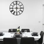 Manchester - 3 Bedroom House - Sleeps 5 - Etihcity