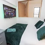 Old Trafford , Manchester , 2 Bed Duplex