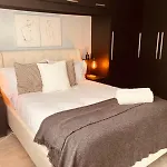 Three Bedroom House In Manchester