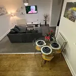 Flat In Greater Manchester