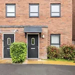 Entire Home In Manchester