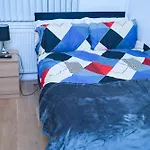 Manchester 2Dbed Tv Closetolocalsights