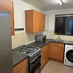 Lively 1 Bed Flat