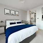 The Panda - Modern 2 Bedroom Apt In Manchester City Centre