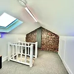 Lux 2 Bed Apt Etihad Stadium, Coop Arena, Piccadilly