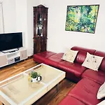 Luxeliving Apartment