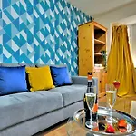 Manchester Townhouse By Bevolve - 4 Bedrooms - Free Parking