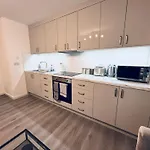 Modern Smart 2 Bedroom Apartment Central Manchester