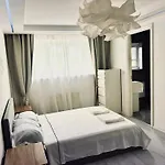 Urban Nest 5