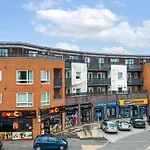 190 Stockport Road